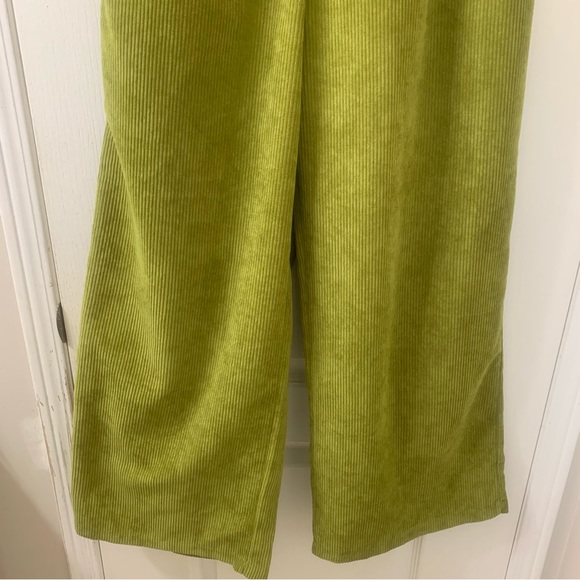 Vintage High -Waisted Baggy Pleated Corduroy Wide Leg Trouser Pants - Picture 9 of 11